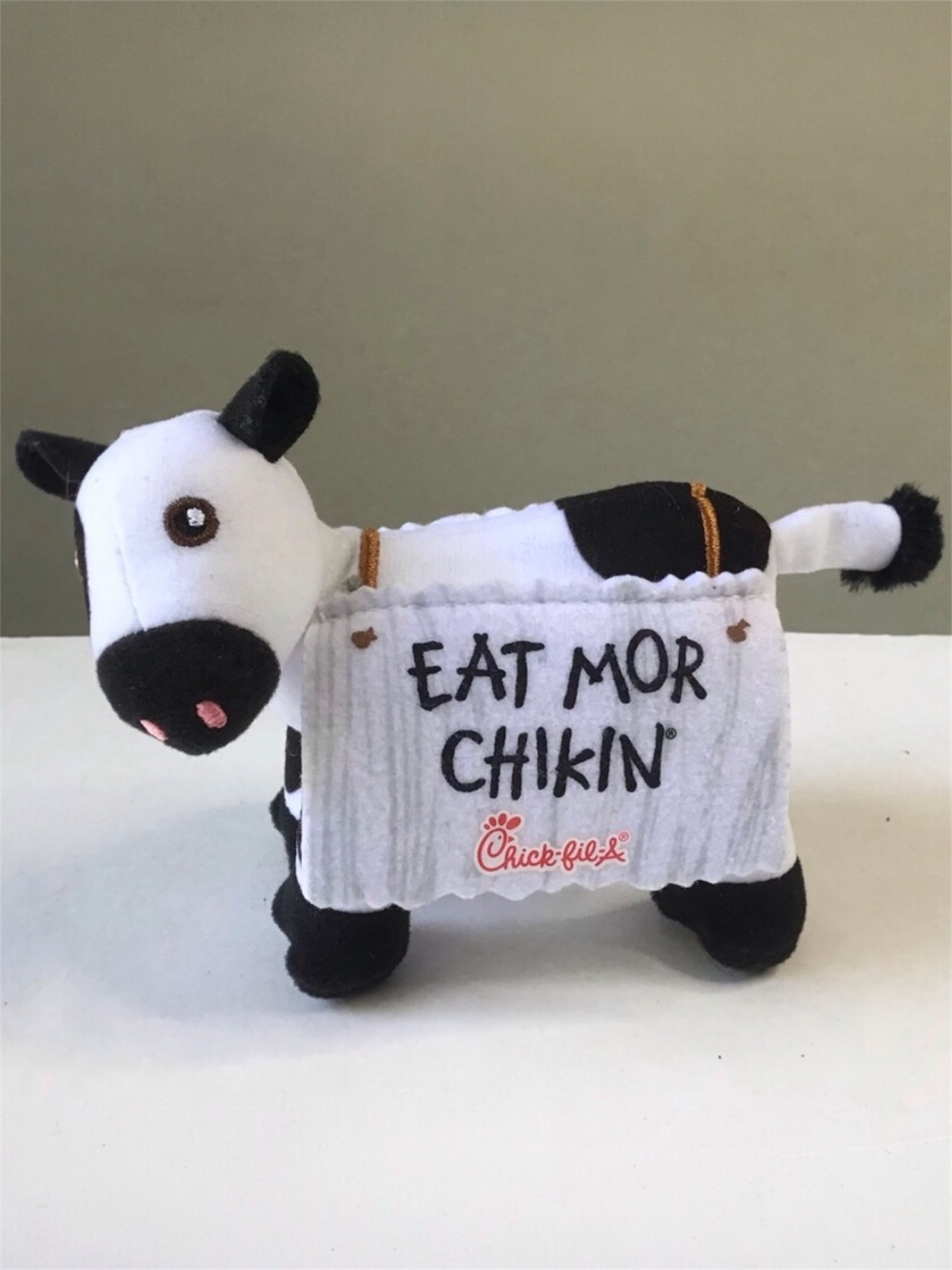 Chick-fil-A Cow EAT MOR CHIKIN 2020 Plush Stuffed Animal Toy Collectible 4” High